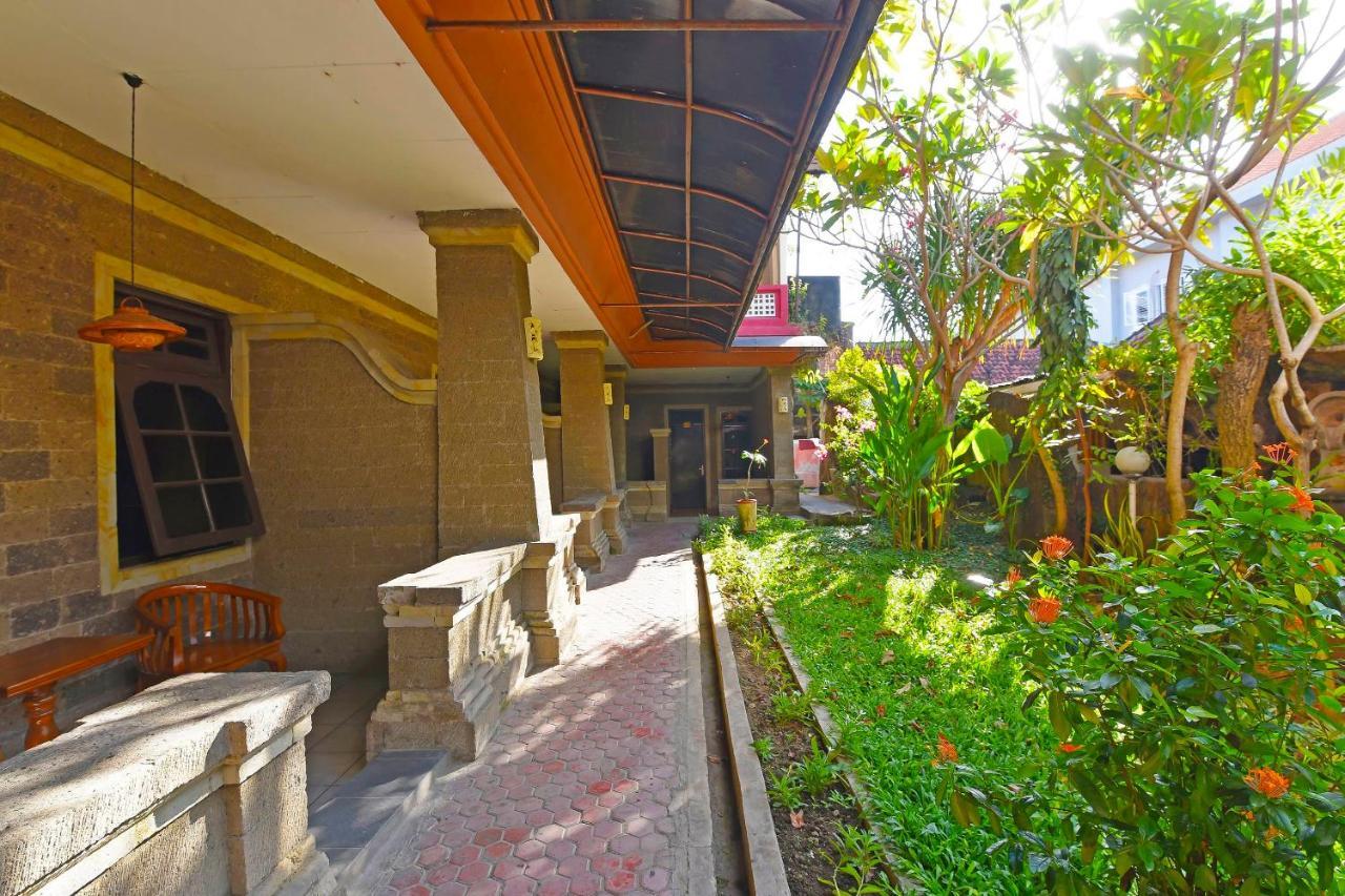 Oyo 3244 Grand Chandra Hotel Denpasa Buitenkant foto