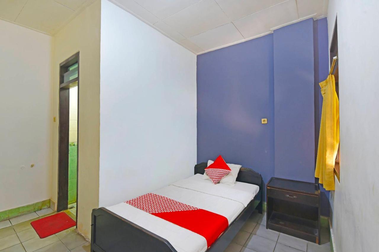 Oyo 3244 Grand Chandra Hotel Denpasa Buitenkant foto