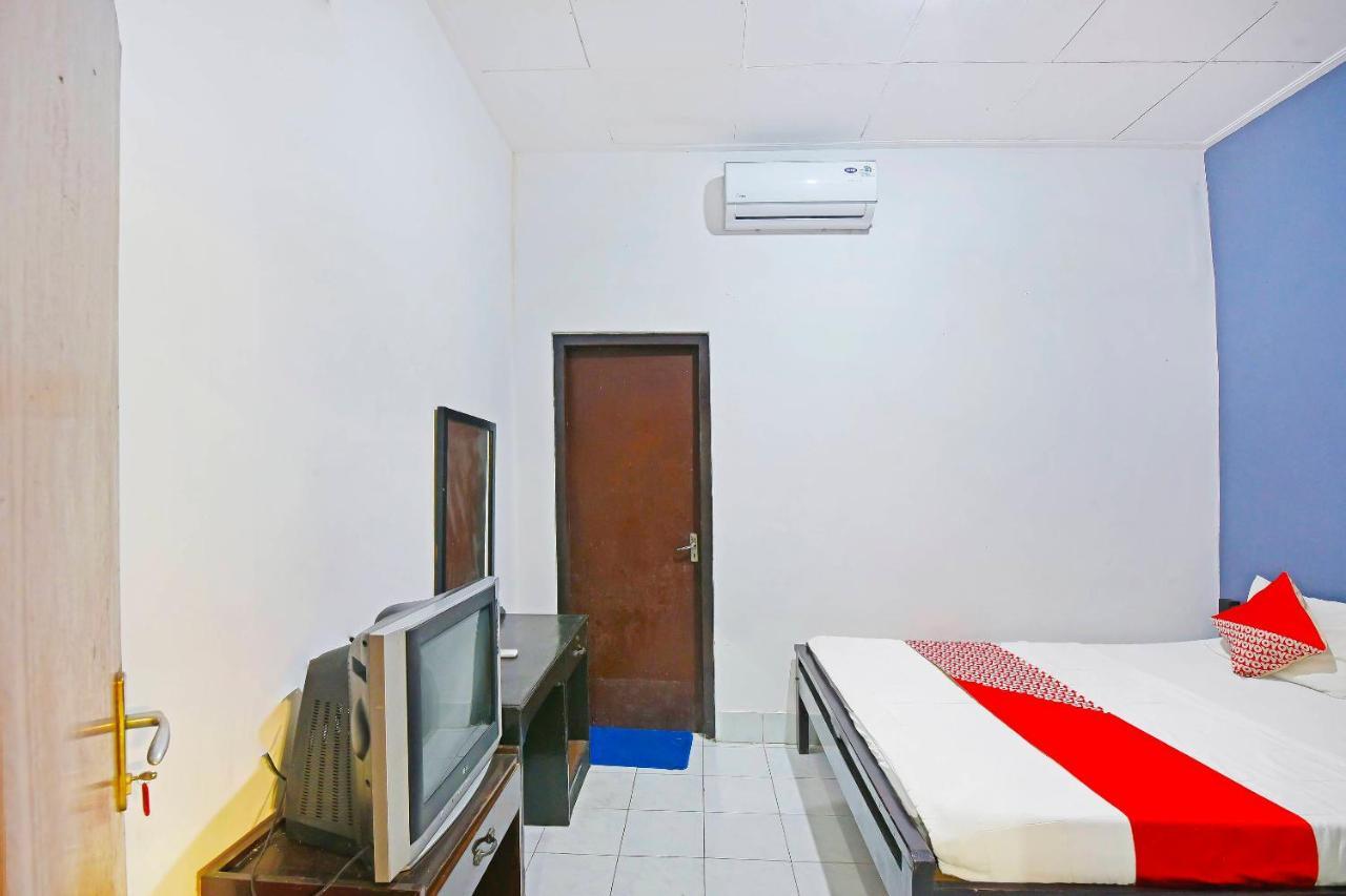 Oyo 3244 Grand Chandra Hotel Denpasa Buitenkant foto