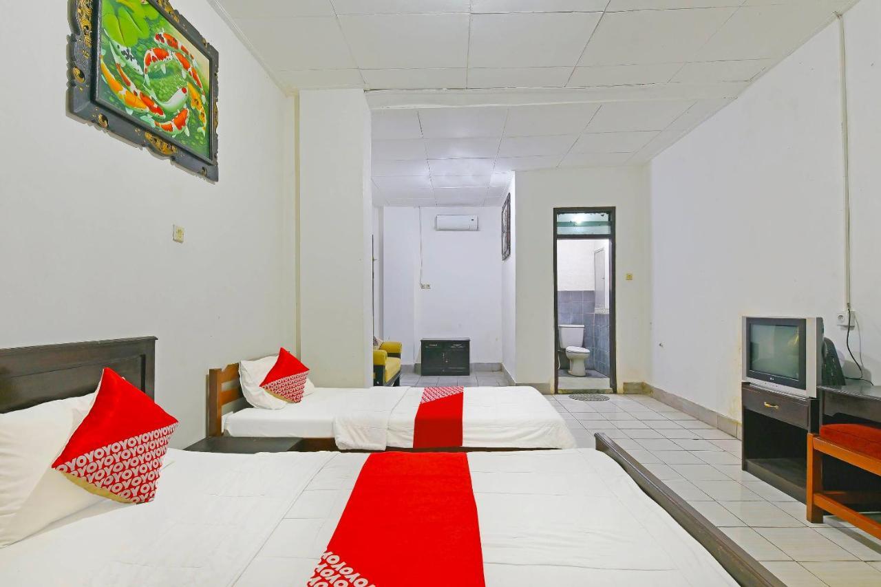 Oyo 3244 Grand Chandra Hotel Denpasa Buitenkant foto