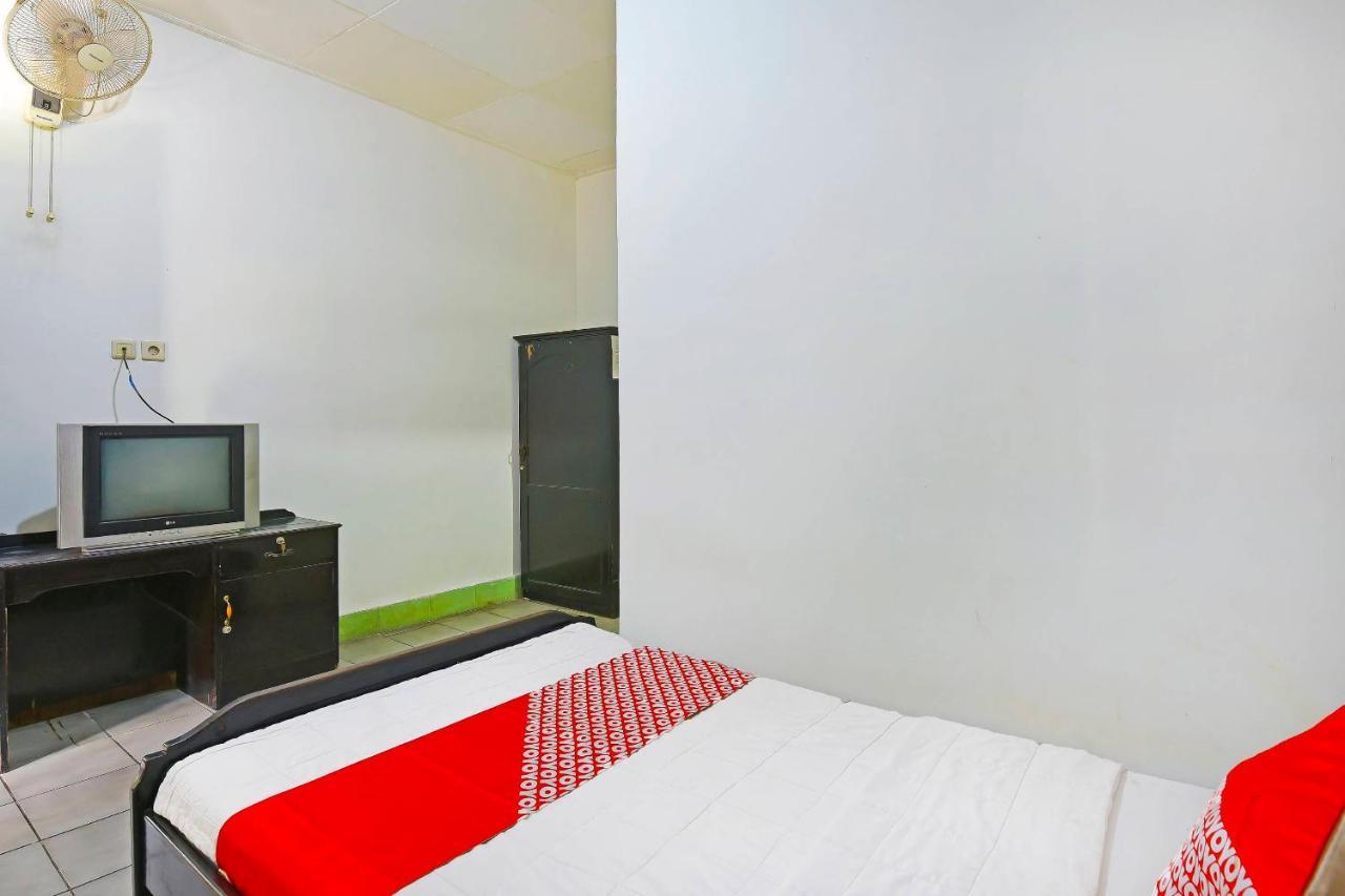 Oyo 3244 Grand Chandra Hotel Denpasa Buitenkant foto